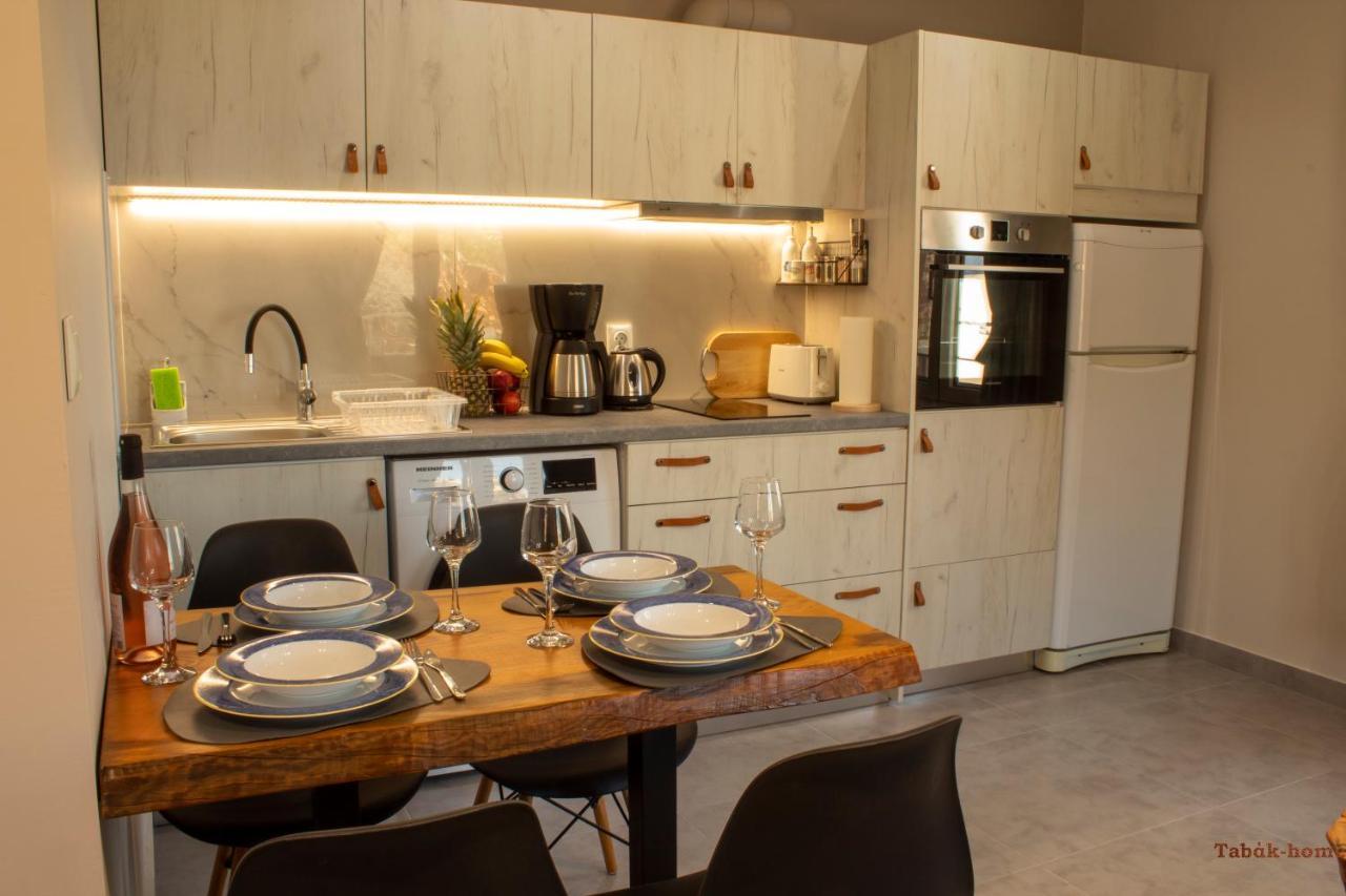 Tabak Home Sea Side Apartment Chania  Eksteriør billede